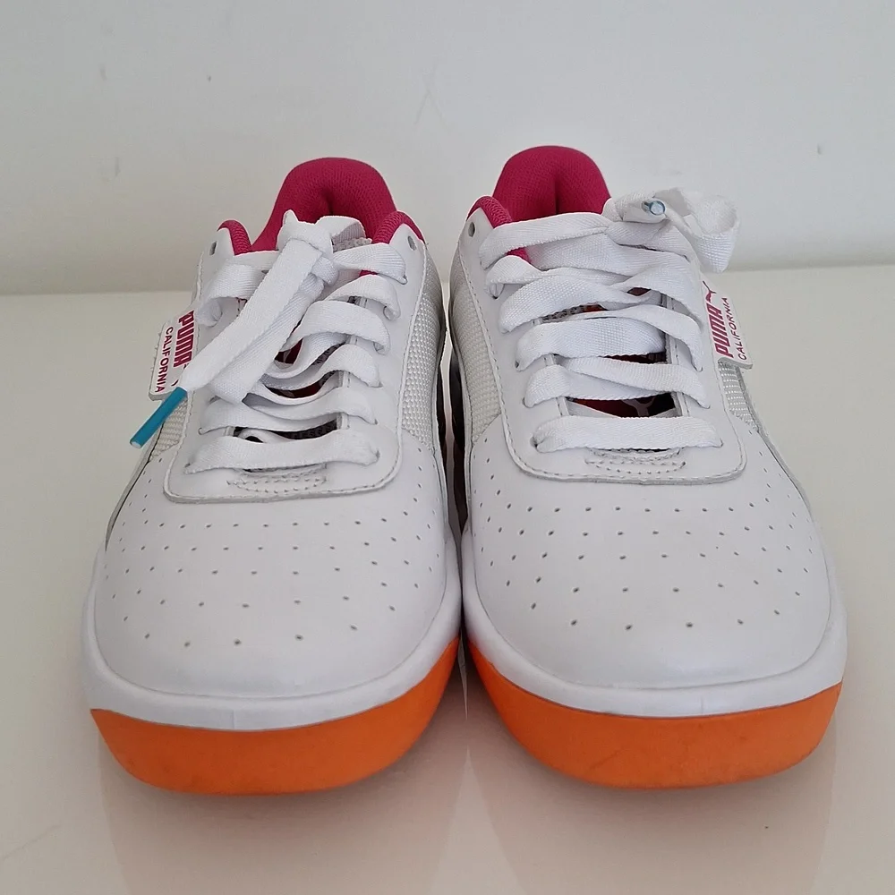 Women Puma Sneakers - Picture 2 of 7
